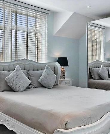 Hampstead Opulence Apartment - Luxurious Split Level Property London Eksteriør billede