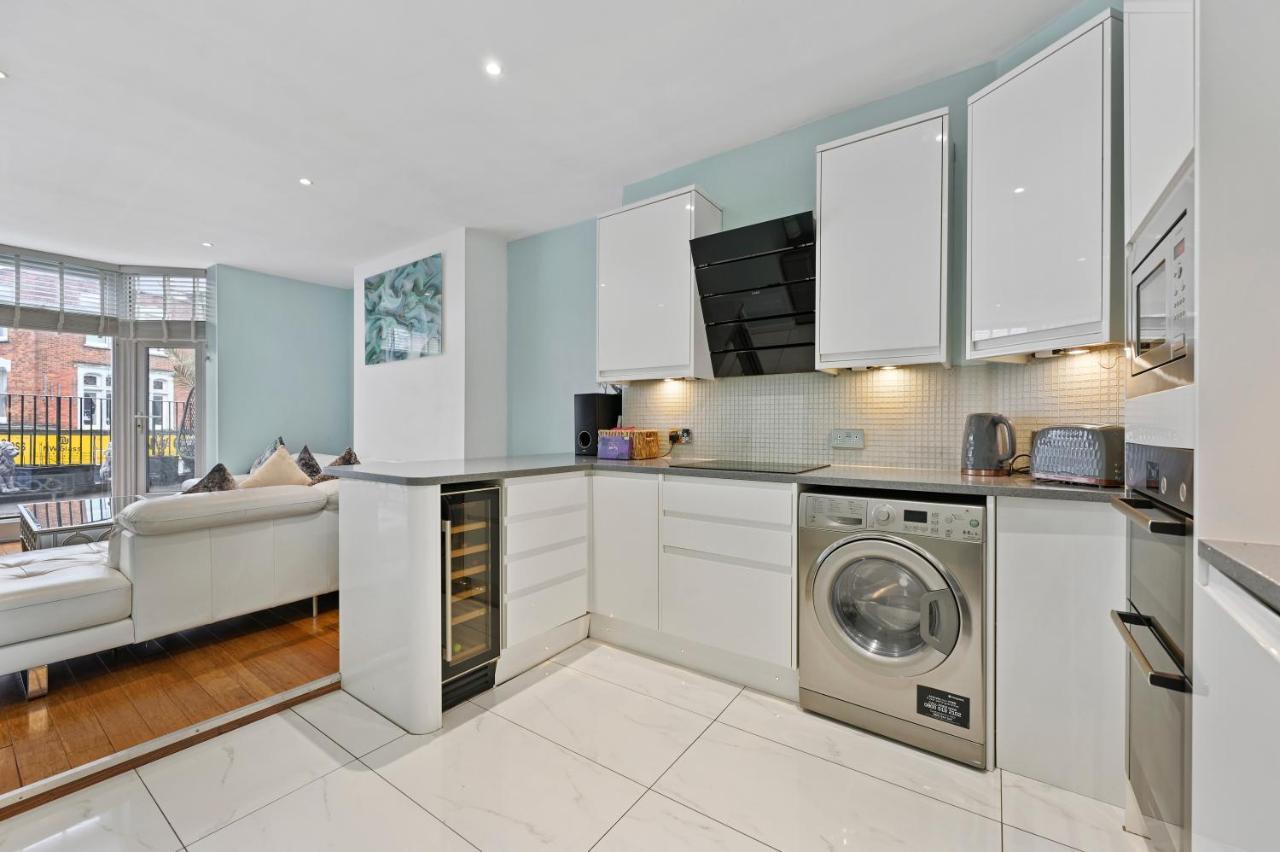 Hampstead Opulence Apartment - Luxurious Split Level Property London Eksteriør billede
