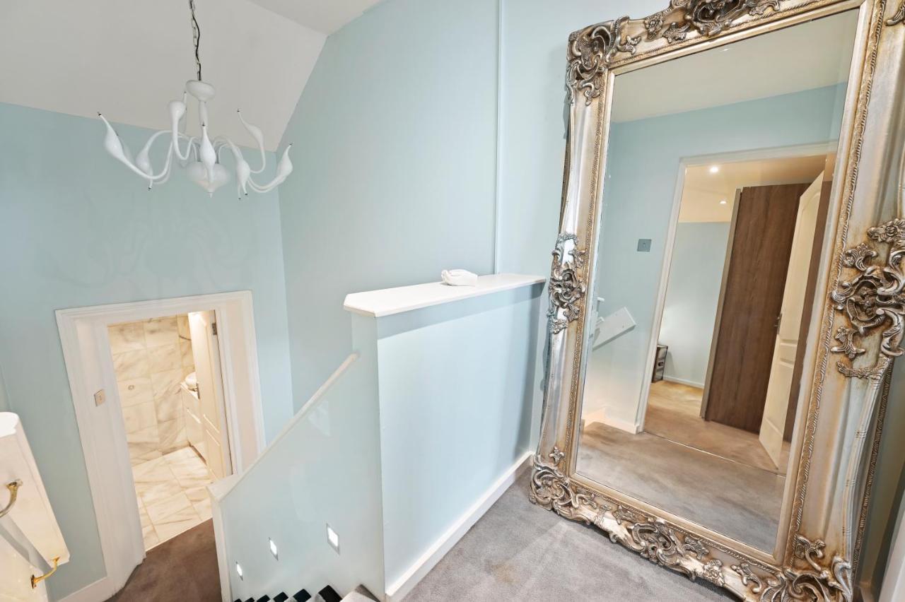 Hampstead Opulence Apartment - Luxurious Split Level Property London Eksteriør billede